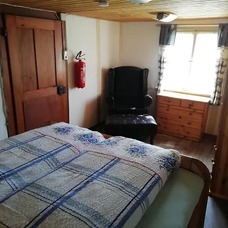 別荘 Ferienhaus/ferienwohnung Urige Hutte Bregenzerwald