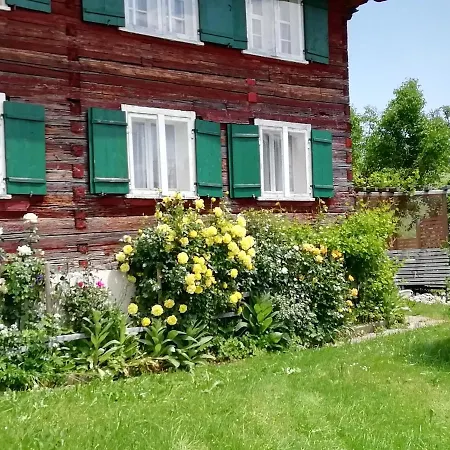 Ferienhaus/ferienwohnung Urige Hutte Bregenzerwald * Langenegg